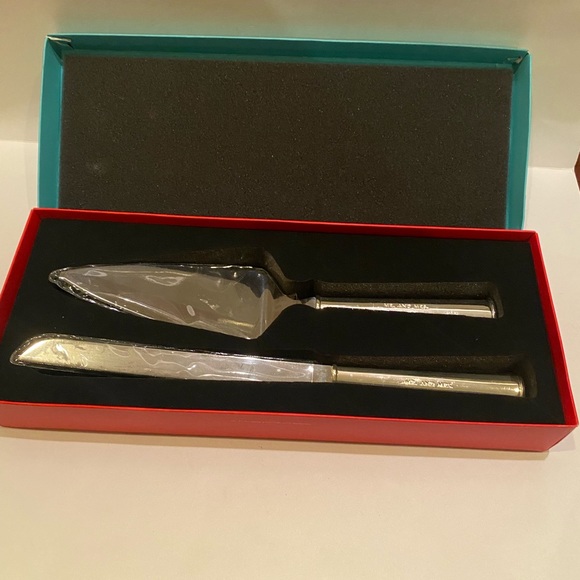 Kate Spade Darling Point "Mr. And Mrs." 2Pc Dessert Set - Picture 3 of 10